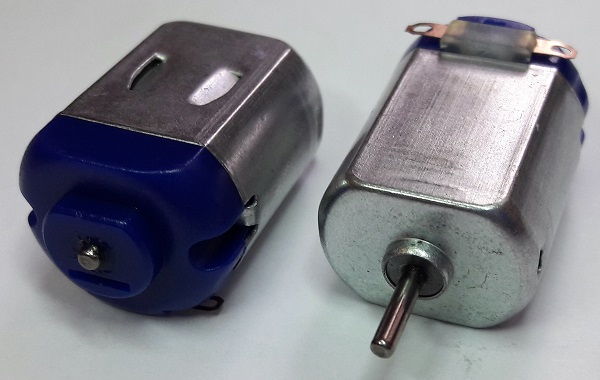 Электромотор коллекторный 38*20*15мм 3-6V вал 2мм DIY